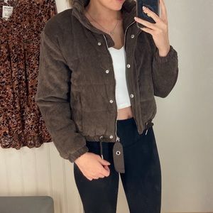 Cropped Puffy Jacket